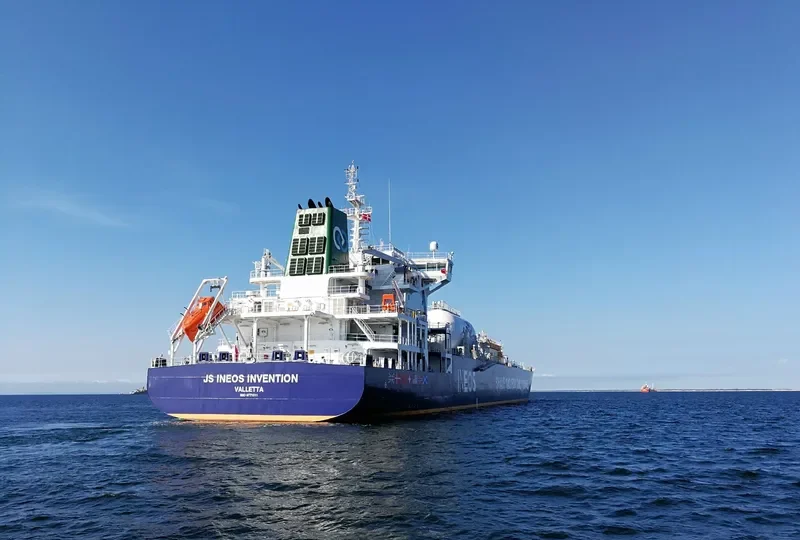 JS INEOS INVENTION General Cargo IMO 9771511 photo 2
