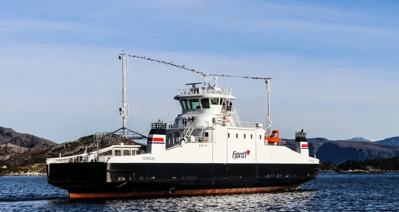 HORNELEN Ro-Ro IMO 9771638 photo 2