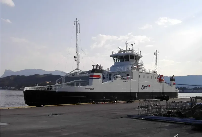 HORNELEN Ro-Ro IMO 9771638 photo 4