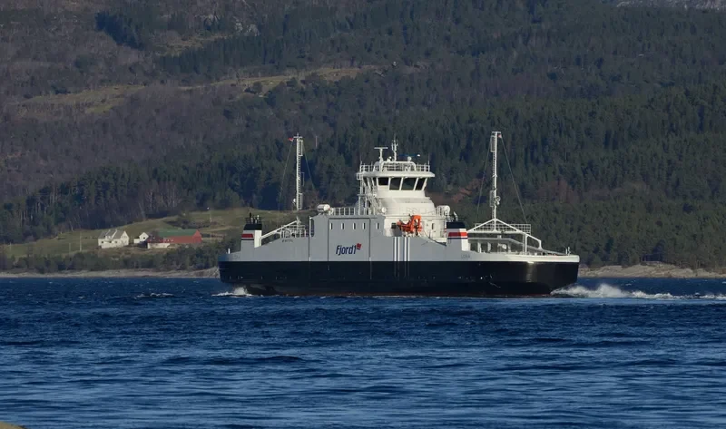 LOSNA Ro-Ro IMO 9771640 photo 3