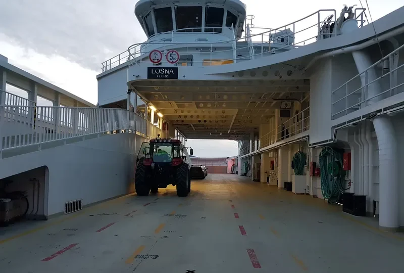 LOSNA Ro-Ro IMO 9771640 photo 6
