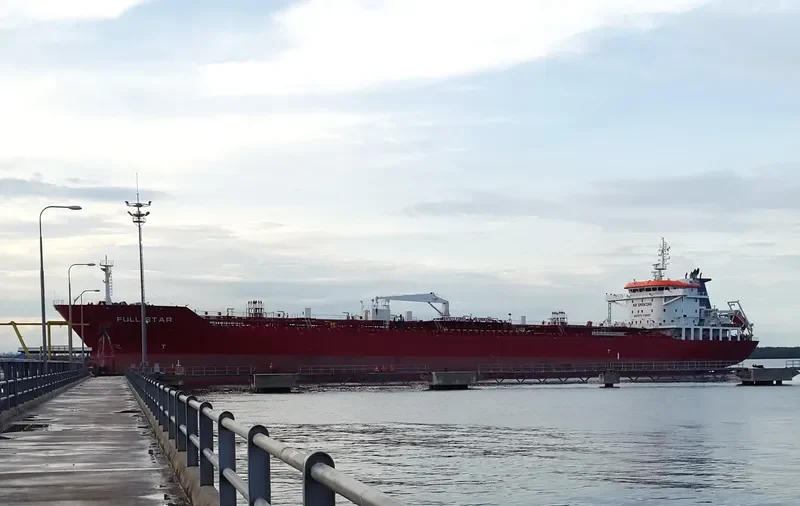 FULL STAR Tanker IMO 9773301 photo 5