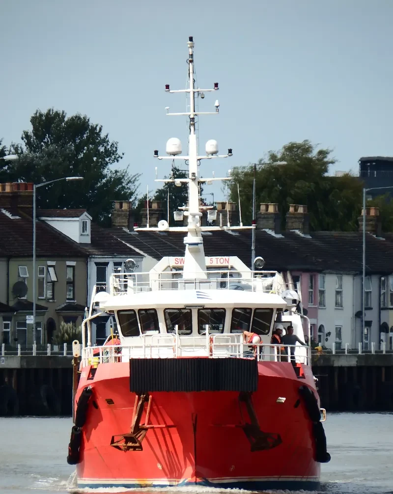 DSV CURTIS MARSHALL Offshore Vessel IMO 9775012 photo 2