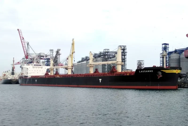 LAUSANNE Bulk Carrier IMO 9775385 photo 10