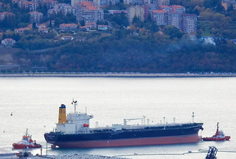 CRIMSON JADE Tanker IMO 9812743 photo 3