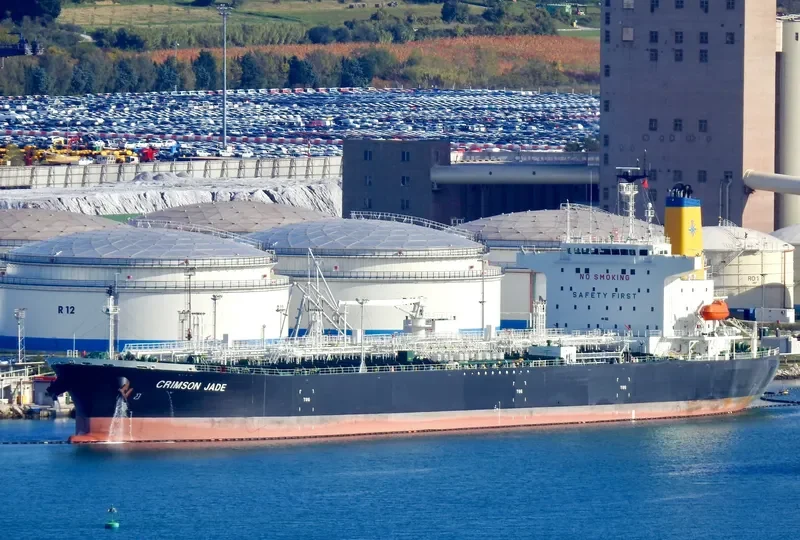 CRIMSON JADE Tanker IMO 9812743 photo 4